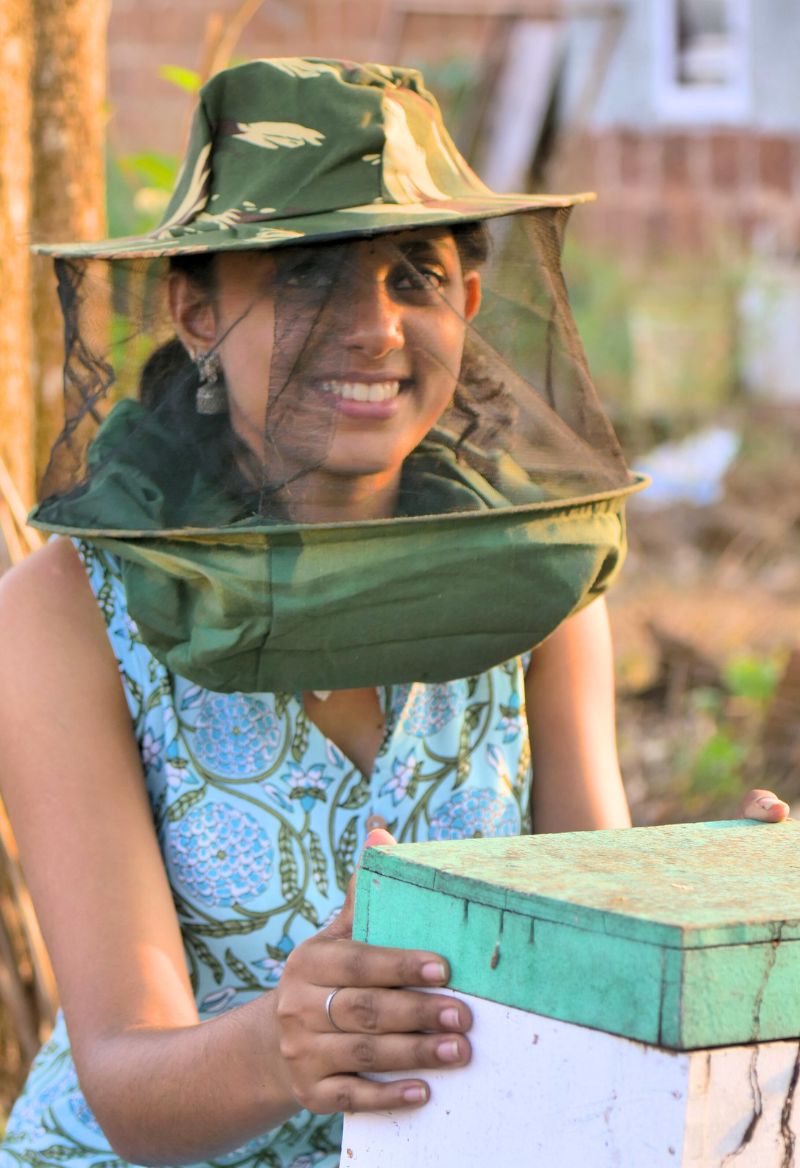 Bee Veil - Effortless Honey Harvesting